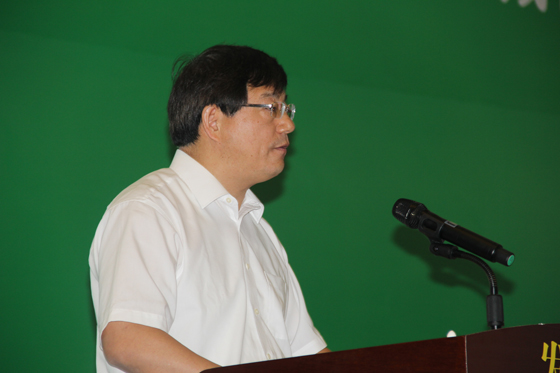 国家发改委副主任胡祖才在主题峰会上演讲2.jpg