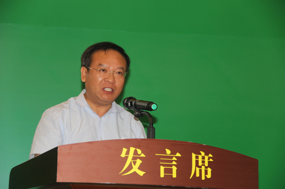 四川省人民政府副省长杨洪波在2016绿色发展遂宁会议上演讲1.jpg