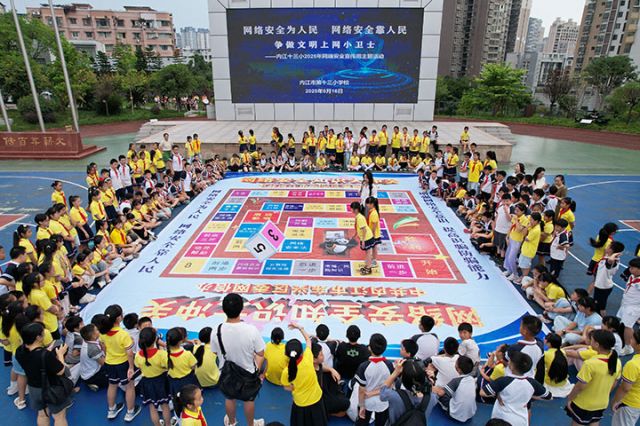 图1.jpg