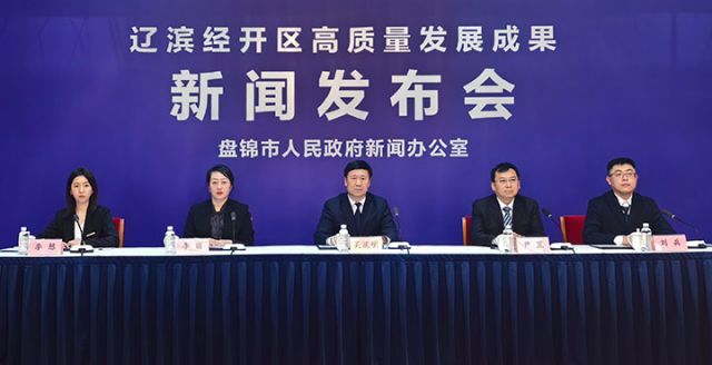 图1  发布会现场（陈卫国 摄）.jpg