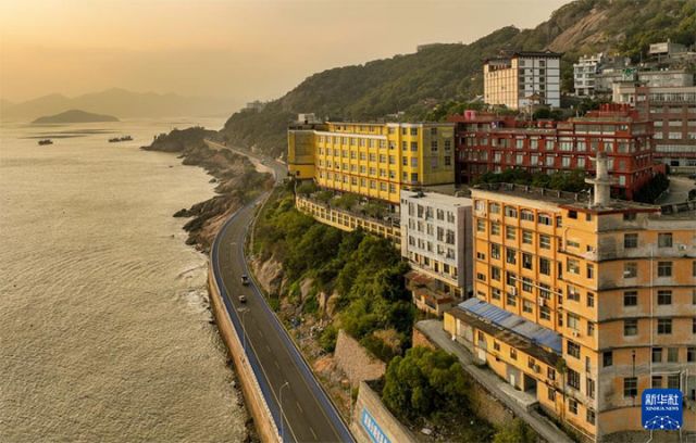 图3 这是霞浦县三沙镇新建的滨海观光道一角（12月3日摄，无人机照片）。 拷贝.jpg