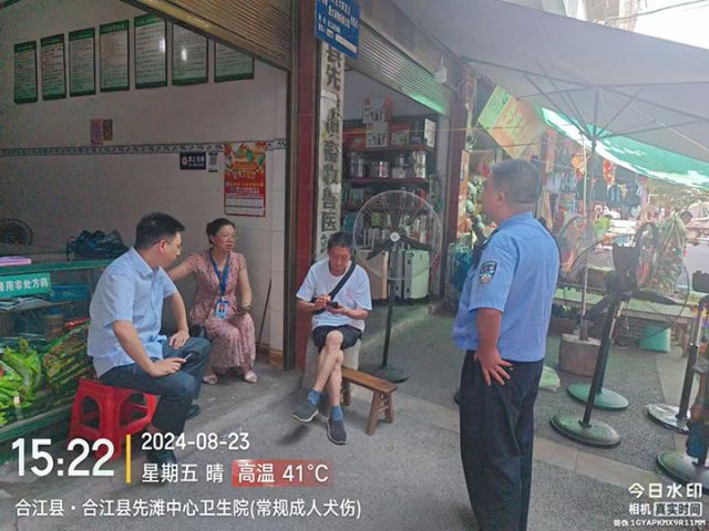 1警银联手组团上门耐心劝阻客户.jpg