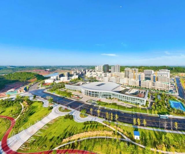 图1  临空经济区孵化中心.jpg